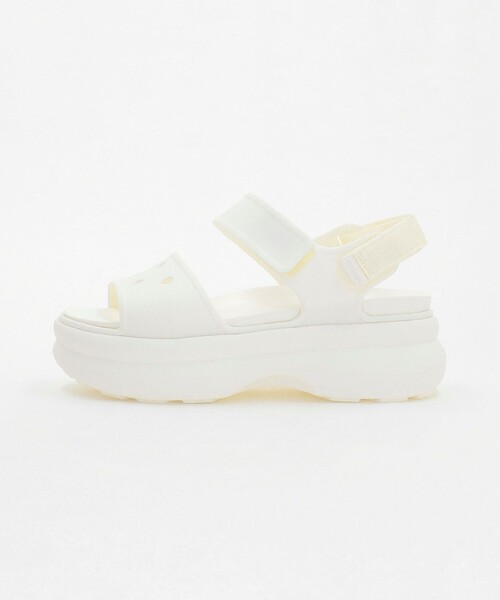 crocs(クロックス)の「<crocs> SOHO Y-ST SD(サンダル・レディース・オフホワイト/ブラック・21cm/22cm/25cm/24cm/23cm)」の2枚目の写真