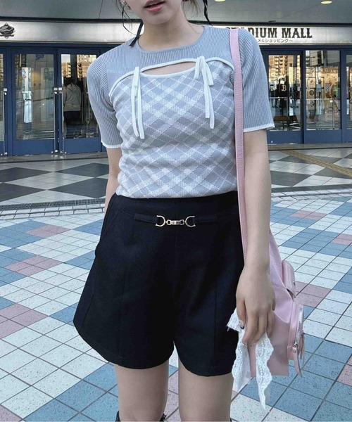 AS KNOW AS plus(アズノゥアズプラス)の「〇ビットベルト付きショートパンツ(その他パンツ・レディース・グレー/ブラック系その他/ブラック・FREE)」の17枚目の写真