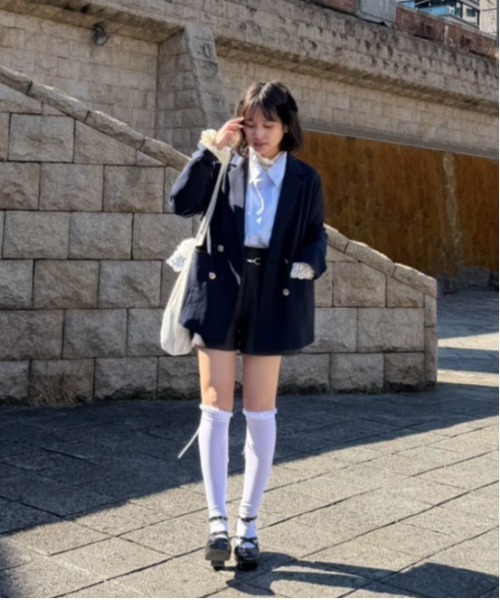 AS KNOW AS plus(アズノゥアズプラス)の「〇ビットベルト付きショートパンツ(その他パンツ・レディース・グレー/ブラック系その他/ブラック・FREE)」の15枚目の写真