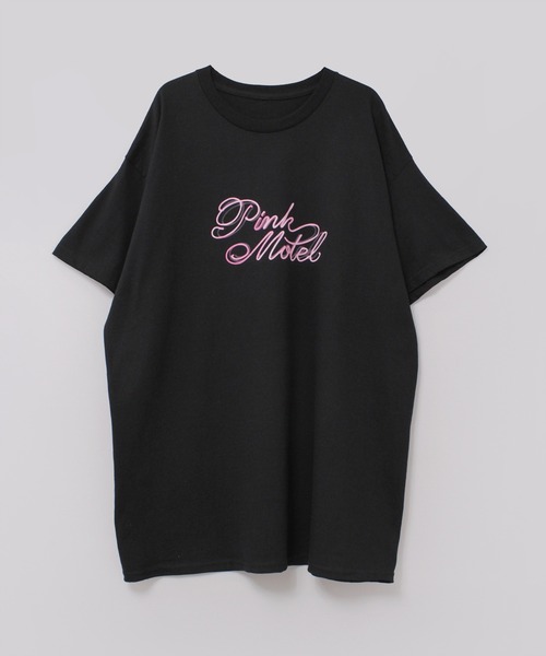 RNA(アールエヌエー)の「M2475 PINKMOTEL ナイトVER. PT. T(Tシャツ/カットソー・レディース・ブラック・X-LARGE/MEDIUM)」の4枚目の写真