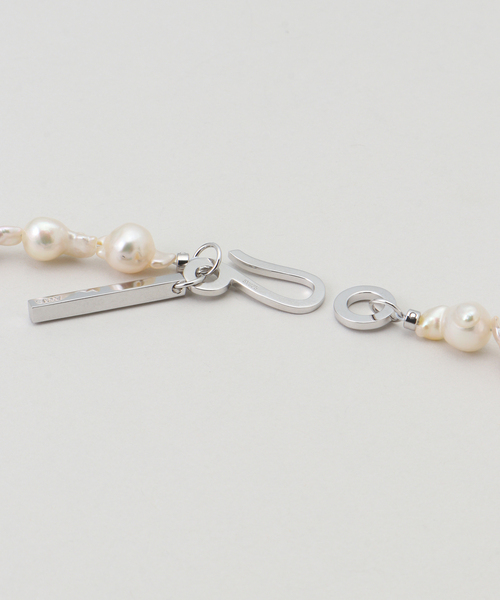 IENA(イエナ)の「AYUS/アユス AKOYA BAROQUE PEARL NECKLACE ネックレス N8-1(ネックレス・レディース・ホワイト・1)」の7枚目の写真
