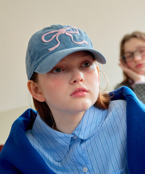 RONRON(ロンロン)の「HEART RIBBON BALL CAP BLUE(キャップ・レディース・その他・FREE)」の3枚目の写真