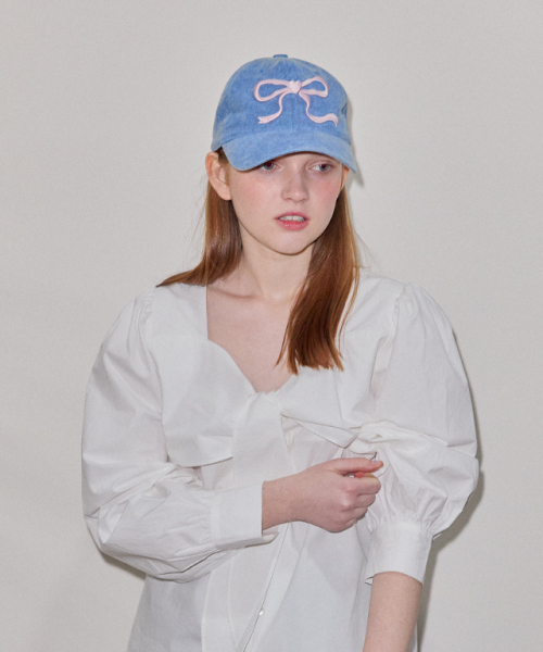 RONRON(ロンロン)の「HEART RIBBON BALL CAP BLUE(キャップ・レディース・その他・FREE)」の4枚目の写真