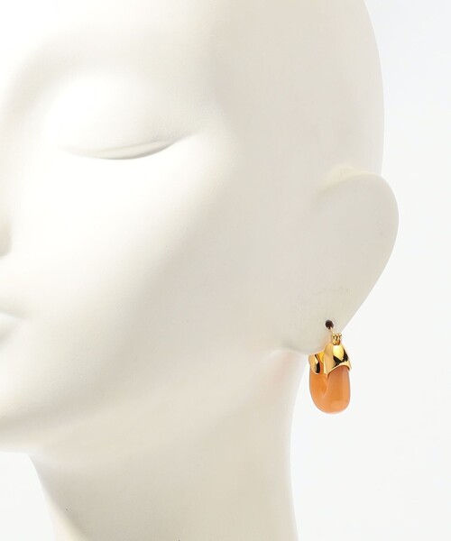 lizzie fortunato jewels（リジーフォルトゥナート）の「Lizzie Fortunato MINI ORGANIC HOOPS ピアス（ピアス（両耳用）・レディース・オレンジ系その他・FREE）」の5枚目の写真