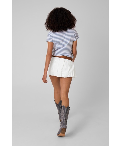 GUESS JEANS(ゲスジーンズ)の「GUESS JEANS Bubble Mini Skirt ミニスカート スカート(スカート・レディース・ホワイト・MEDIUM/SMALL/X-SMALL)」の4枚目の写真