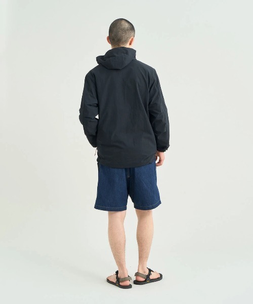 NANGA(ナンガ)の「NANGA/ナンガ DotAir COMFY ZIP PARKA(パーカー・メンズ・ブラック・X-LARGE/LARGE/MEDIUM)」の18枚目の写真