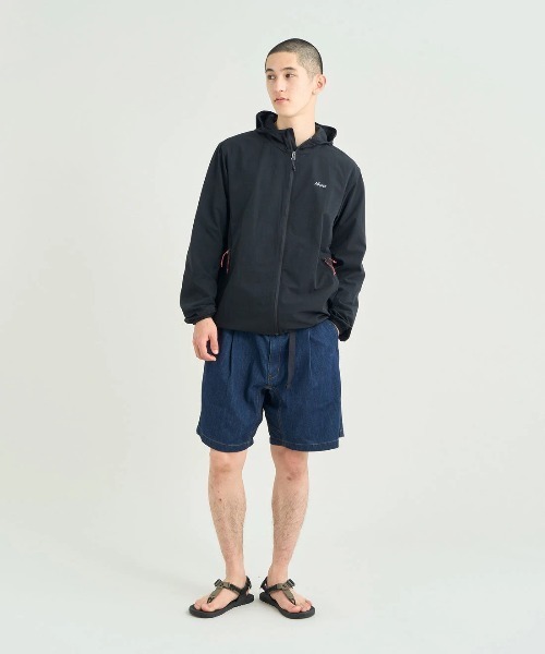 NANGA(ナンガ)の「NANGA/ナンガ DotAir COMFY ZIP PARKA(パーカー・メンズ・ブラック・X-LARGE/LARGE/MEDIUM)」の2枚目の写真