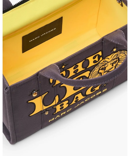 MARC JACOBS（マークジェイコブス）の「THE ZODIAC CANVAS TOTE BAG MEDIUM/ザ ゾディアック キャンバス トート バッグ ミディアム（トートバッグ・レディース・グリーン系その他/ブルー系その他/グリーン系その他2/レッド系その他/ブラウン系その他3/ブラウン系その他2/イエロー系その他2/レッド系その他2/ブラウン系その他/イエロー系その他/ブルー系その他2・ONE SIZE）」の12枚目の写真