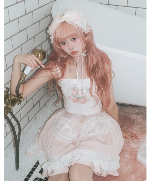 Fiorforte(フィオルフォルテ)の「panty apron skirt(スカート・レディース・ピンク/ホワイト・FREE)」の4枚目の写真