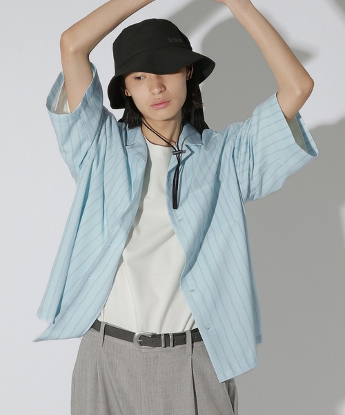 LAKOLE(ラコレ)の「ストライプハンドドローシャツ / 741556(シャツ/ブラウス・メンズ・ブラック/グレー/ブルー・MEDIUM/LARGE)」の3枚目の写真