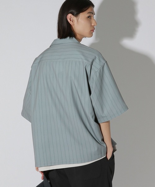 LAKOLE(ラコレ)の「ストライプハンドドローシャツ / 741556(シャツ/ブラウス・メンズ・ブラック/グレー/ブルー・MEDIUM/LARGE)」の9枚目の写真