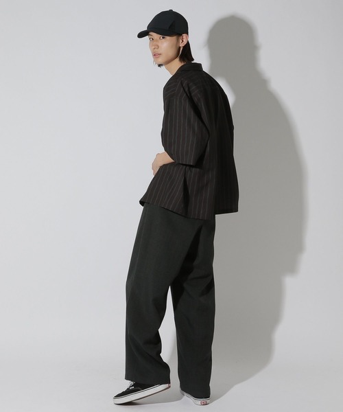 LAKOLE(ラコレ)の「ストライプハンドドローシャツ / 741556(シャツ/ブラウス・メンズ・ブラック/グレー/ブルー・MEDIUM/LARGE)」の13枚目の写真