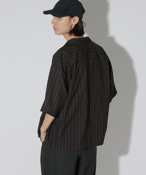 LAKOLE(ラコレ)の「ストライプハンドドローシャツ / 741556(シャツ/ブラウス・メンズ・ブラック/グレー/ブルー・MEDIUM/LARGE)」の17枚目の写真