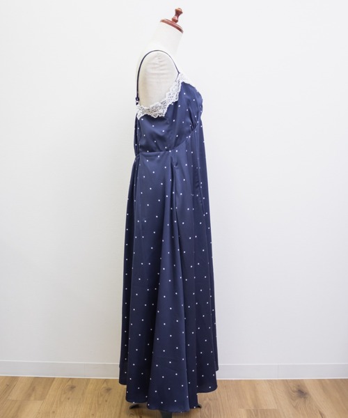 CLETTE(クレット)の「レース使いドットキャミワンピース(ワンピース・レディース・ブラック/オフホワイト/ネイビー・3L/LL/4L)」の13枚目の写真