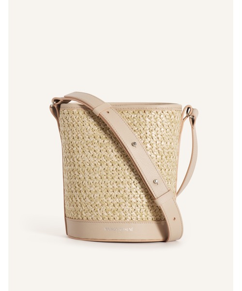 Maison Kitsune(メゾンキツネ)の「RAFFIA AND LEATHER BUCKET BAG(ショルダーバッグ・メンズ・アイボリー・U)」の2枚目の写真