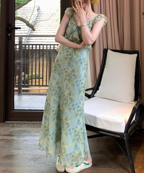 AMAJI(アマジ)の「フラワープリント フリル Aライン ワンピース(ワンピース・レディース・ライトグリーン・SMALL/MEDIUM/LARGE/X-LARGE)」の1枚目の写真