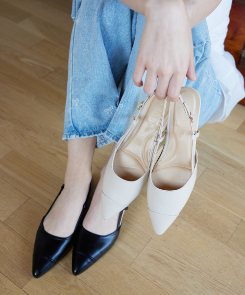 CESTI(セスティ)の「ベロアポイントスリングバック(2COLOR)(サンダル・レディース・ブラック/ベージュ・22.5cm/23cm/23.5cm/24cm/24.5cm/25cm)」の7枚目の写真