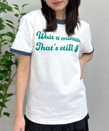 WAIT A MINUTEイチゴプリント リンガーTシャツ