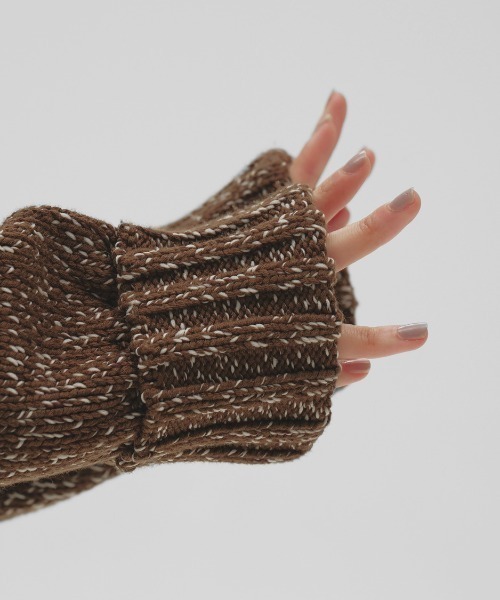 TODAYFUL(トゥデイフル)の「Boyfriend Knit Cardigan(カーディガン/ボレロ・レディース・ブラック/ブラウン・FREE)」の11枚目の写真