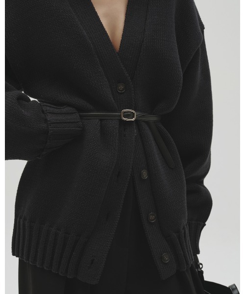 TODAYFUL(トゥデイフル)の「Boyfriend Knit Cardigan(カーディガン/ボレロ・レディース・ブラック/ブラウン・FREE)」の18枚目の写真