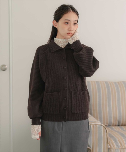 miette(ミエット)の「くるみボタンハイネックニットカーディガン(カーディガン/ボレロ・レディース・ブラウン/ネイビー/チャコール・FREE)」の12枚目の写真