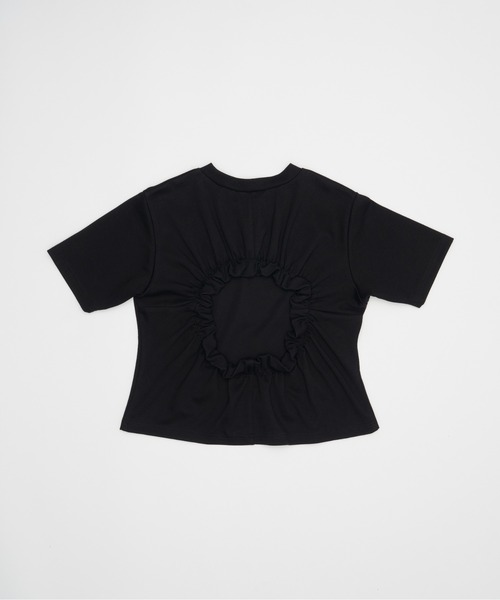 SOEMIN(ソミン)の「Cut-Out Ruched Top/バックオープン半袖Tシャツ(Tシャツ/カットソー・レディース・ホワイト/ブラック・FREE)」の8枚目の写真