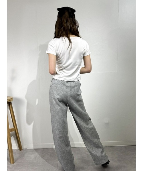 marcydorn(マーシードルン)の「アシンメトリースリット クロップドTシャツ(Tシャツ/カットソー・レディース・ブラック/ホワイト・S/L/M)」の9枚目の写真