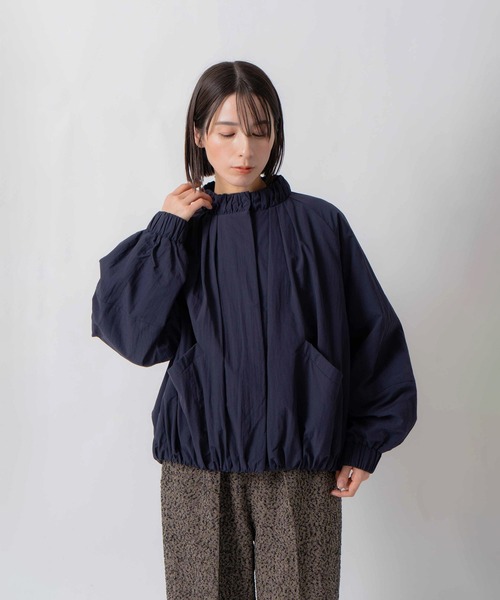 Kelen(ケレン)の「「KELEN / ケレン」ナイロンギャザー中綿入りブルゾン(その他アウター・レディース・ネイビー/オフホワイト/ブラック・S/M)」の3枚目の写真