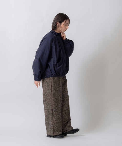 Kelen(ケレン)の「「KELEN / ケレン」ナイロンギャザー中綿入りブルゾン(その他アウター・レディース・ネイビー/オフホワイト/ブラック・S/M)」の13枚目の写真