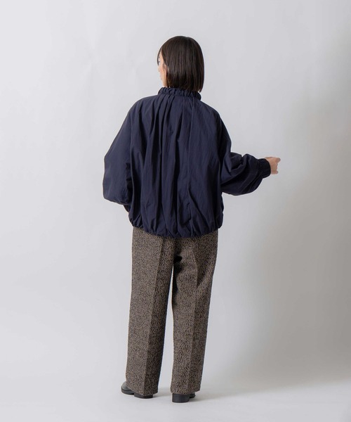 Kelen(ケレン)の「「KELEN / ケレン」ナイロンギャザー中綿入りブルゾン(その他アウター・レディース・ネイビー/オフホワイト/ブラック・S/M)」の15枚目の写真