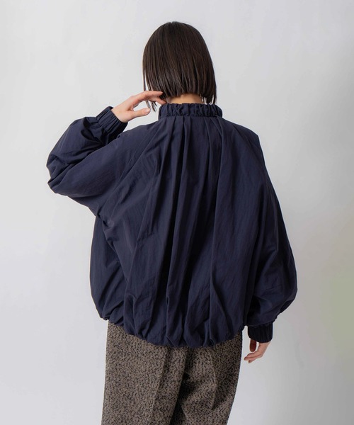 Kelen(ケレン)の「「KELEN / ケレン」ナイロンギャザー中綿入りブルゾン(その他アウター・レディース・ネイビー/オフホワイト/ブラック・S/M)」の16枚目の写真