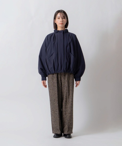 Kelen(ケレン)の「「KELEN / ケレン」ナイロンギャザー中綿入りブルゾン(その他アウター・レディース・ネイビー/オフホワイト/ブラック・S/M)」の18枚目の写真