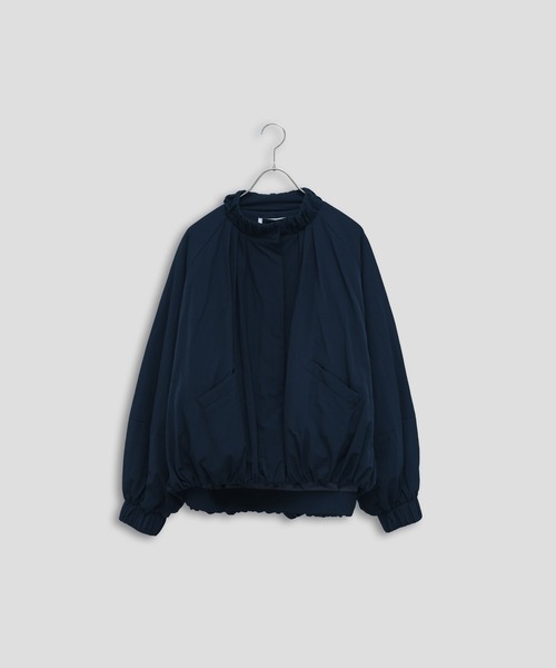 Kelen(ケレン)の「「KELEN / ケレン」ナイロンギャザー中綿入りブルゾン(その他アウター・レディース・ネイビー/オフホワイト/ブラック・S/M)」の22枚目の写真