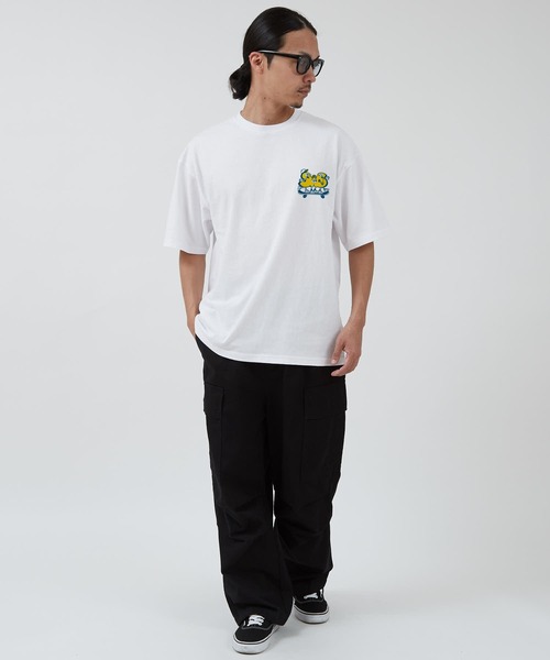En serio TOKYO（エンソリオトーキョー）の「【SIDEWAYSTANCE】SWSスケボーキャラ半袖Tシャツ 70490（Tシャツ/カットソー・メンズ・ブラック/ホワイト・LARGE/MEDIUM/SMALL）」の6枚目の写真