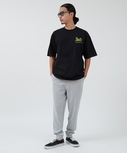 En serio TOKYO（エンソリオトーキョー）の「【SIDEWAYSTANCE】SWSスケボーキャラ半袖Tシャツ 70490（Tシャツ/カットソー・メンズ・ブラック/ホワイト・LARGE/MEDIUM/SMALL）」の10枚目の写真