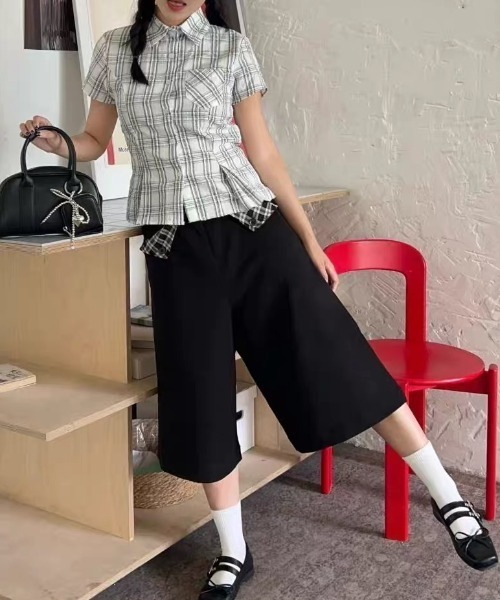 SHERU（シェル）の「ウエストシェイプ チェックコンパクト 半袖シャツ　スタイルアップ（シャツ/ブラウス・レディース・ブルー/ピンク/ホワイト・M）」の17枚目の写真