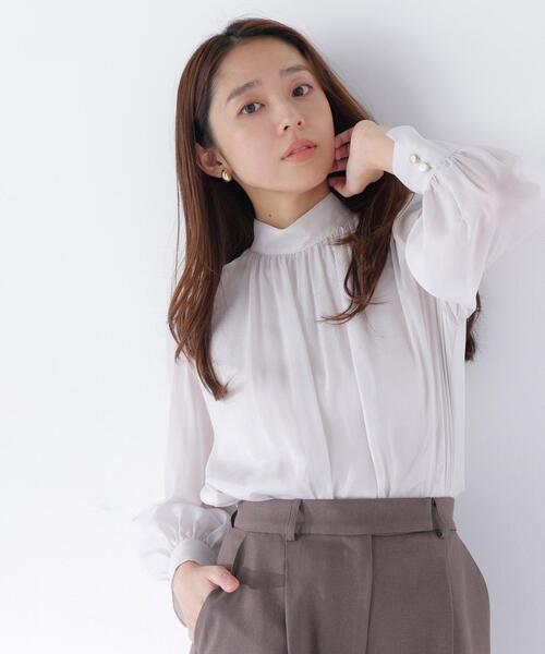 NATURAL BEAUTY BASIC（ナチュラルビューティーベーシック）の「ハイネックボリュームシアーブラウス（シャツ/ブラウス・レディース・オフホワイト/ライトグリーン/ブラウン・MEDIUM/SMALL）」の8枚目の写真