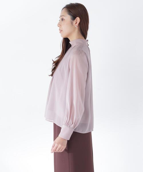 NATURAL BEAUTY BASIC（ナチュラルビューティーベーシック）の「ハイネックボリュームシアーブラウス（シャツ/ブラウス・レディース・オフホワイト/ライトグリーン/ブラウン・MEDIUM/SMALL）」の22枚目の写真