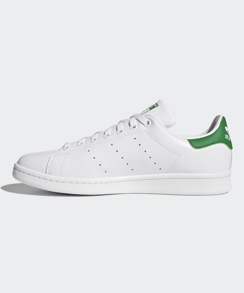 adidas（アディダス）の「スタンスミス [STAN SMITH]  アディダスオリジナルス / アディダスオリジナルス adidas Originals（スニーカー・メンズ・ホワイト×ホワイト・22.5cm/23.5cm/24.5cm/25.5cm/26.5cm/27.5cm/28.5cm/29.5cm/30.0cm/23.0cm/24.0cm/25.0cm/26.0cm/27.0cm/28.0cm/29.0cm/22.0cm/30.5cm）」の6枚目の写真