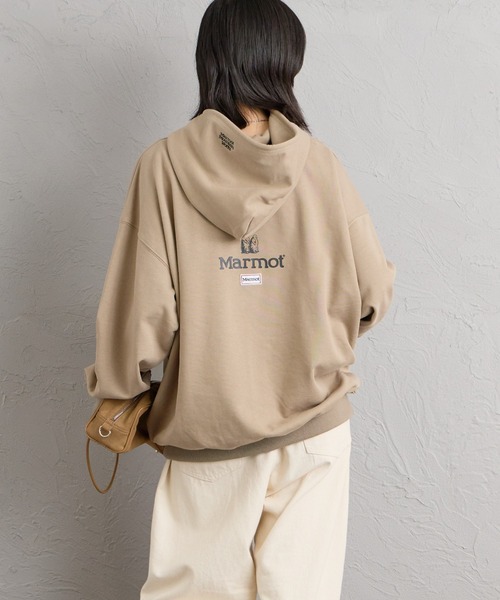 MARMOT（マーモット）の「[Marmot/マーモット] 別注 コレクションロゴ バックプリントスウェットパーカー（パーカー・レディース・ベージュ/ブラック/チャコール・S/M/L/XL）」の12枚目の写真