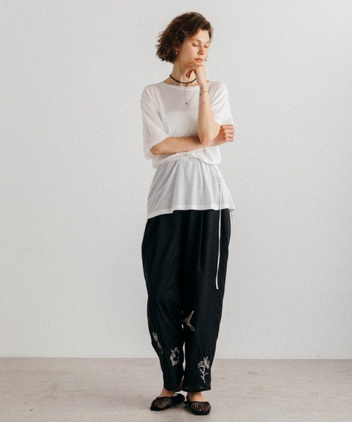 CREDONA(クレドナ)の「FRAGMENT VEIL PANTS/フラグメントベールパンツ(その他パンツ・レディース・アイボリー/ブラック・1/0)」の21枚目の写真