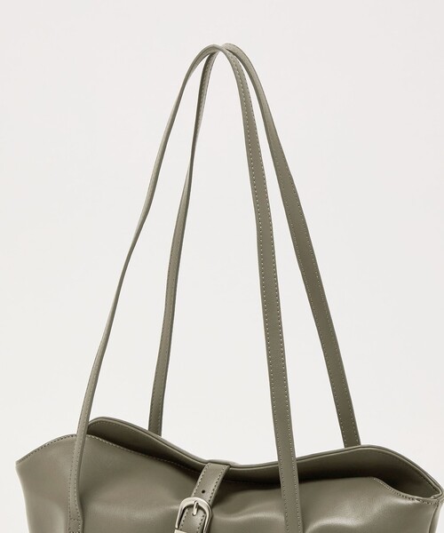 BEAUTY&YOUTH UNITED ARROWS(ビューティーアンドユースユナイテッドアローズ)の「ベルト フラップ トートバッグ(トートバッグ・レディース・ブラック/オリーブ・FREE)」の19枚目の写真