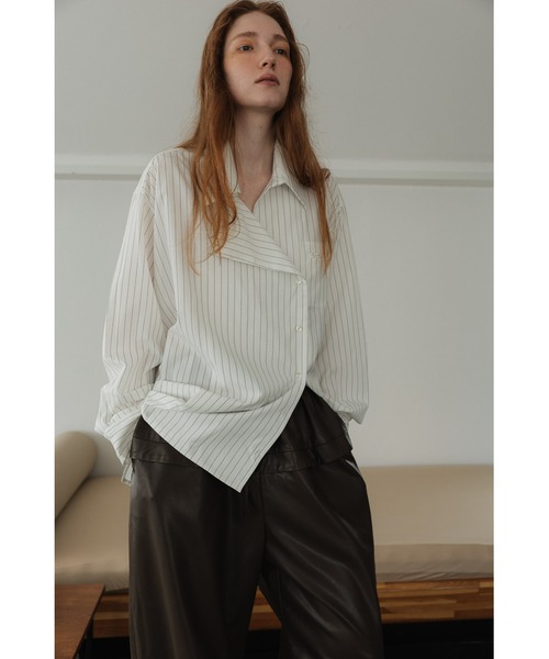 tento(テント)の「Oversized Belted Striped Shirt(シャツ/ブラウス・レディース・ブルー/ホワイト・FREE)」の1枚目の写真