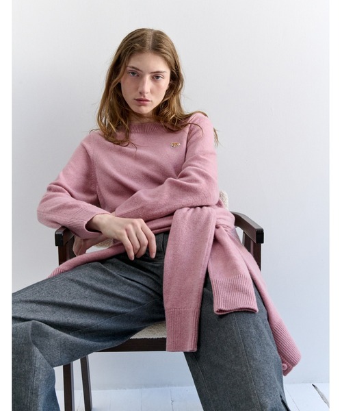 Maison Kitsune(メゾンキツネ)の「FOX HEAD LAMBSWOOL COMFORT JUMPER(ニット/セーター・レディース・ブラウン・XL/L/M/S/XS)」の9枚目の写真