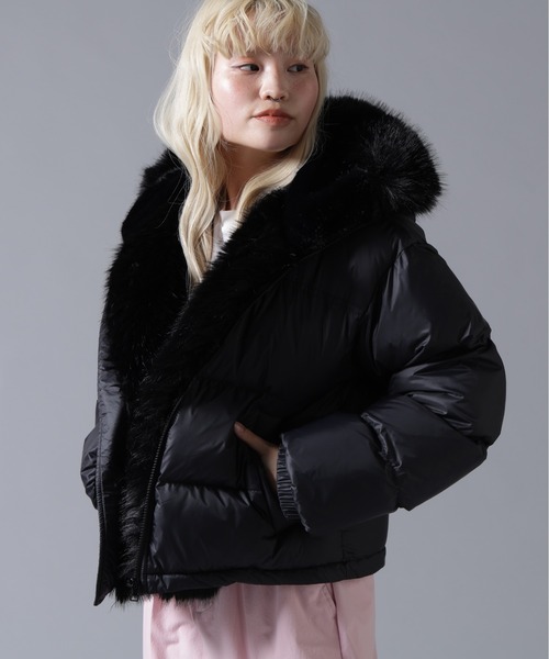 BEAVER（ビーバー）の「B omnivore/ビーオムニボー NYLON FUR HOOD BLOUSON（ブルゾン・レディース・ブラック/ブラウン/オフホワイト・FREE）」の6枚目の写真