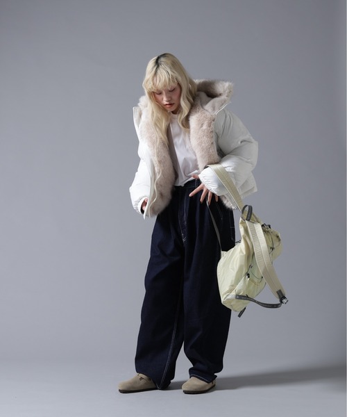 BEAVER（ビーバー）の「B omnivore/ビーオムニボー NYLON FUR HOOD BLOUSON（ブルゾン・レディース・ブラック/ブラウン/オフホワイト・FREE）」の21枚目の写真