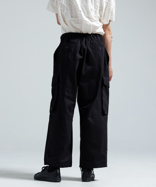 Y-3(ワイスリー)の「Y-3 TWILL PANTS(カーゴパンツ・メンズ・ブラック・X-SMALL/SMALL/LARGE)」の3枚目の写真