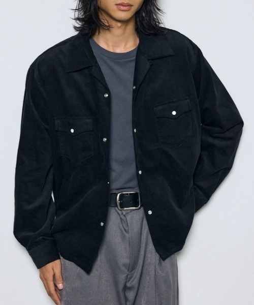 AZUL by moussy(アズールバイマウジー)の「ウェスタンコーデュロイシャツ 秋服 冬服 春服 レオパード ヒョウ柄 豹柄 無地(シャツ/ブラウス・メンズ・ホワイト/ブラック/ベージュ系その他・MEDIUM/LARGE)」の2枚目の写真
