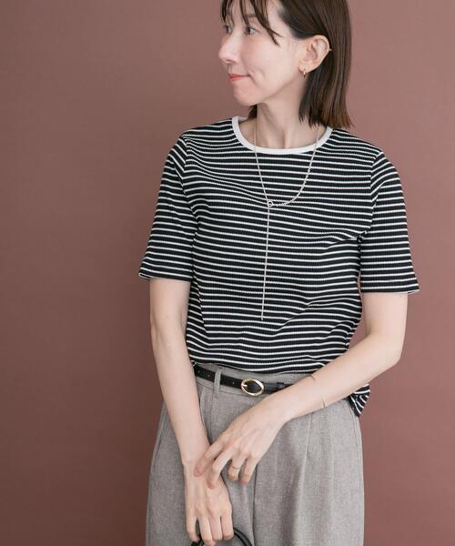 ITEMS URBANRESEARCH(アイテムズ アーバンリサーチ)の「ハンソデボーダーTシャツ(Tシャツ/カットソー・レディース・オフホワイト/ブラウン/ブラック・FREE)」の13枚目の写真