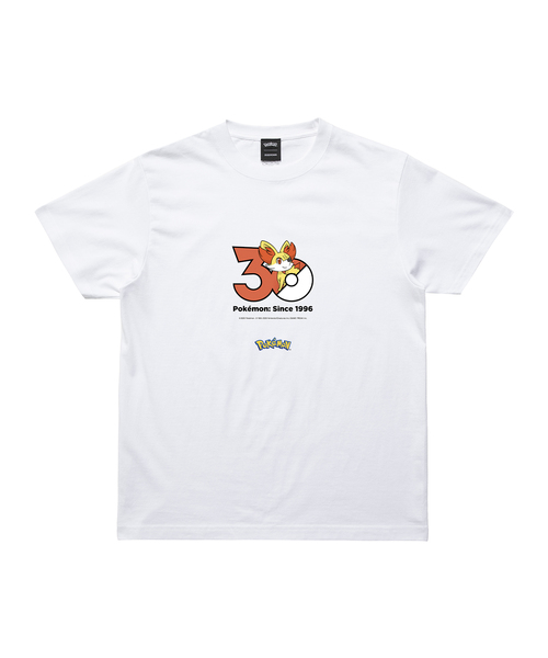 ZOZOSPOT(ゾゾスポット)の「Pokemon 30th Anniversary 1025 T-shirt 「フォッコ」(Tシャツ/カットソー・レディース・ホワイト・SMALL/MEDIUM/LARGE/X-LARGE/XX-LARGE/XXX-LARGE/100cm/110cm/120cm/130cm/140cm/150cm/160cm)」の1枚目の写真